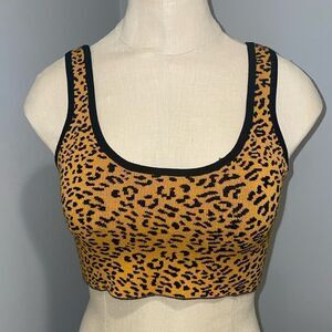 Hera Collection Sweater Crop Top Size S